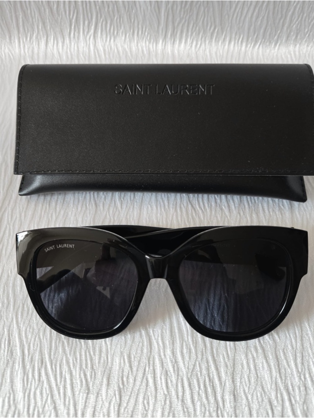 Saint Laurent Black Oval Sunglasses with Dark Lenses - Picture 3 of 4
